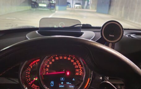 MINI Hatch, 2019 год, 3 150 000 рублей, 3 фотография