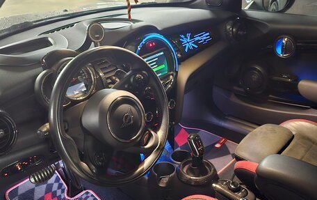 MINI Hatch, 2019 год, 3 150 000 рублей, 4 фотография