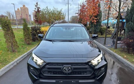 Toyota RAV4, 2025 год, 4 550 000 рублей, 2 фотография