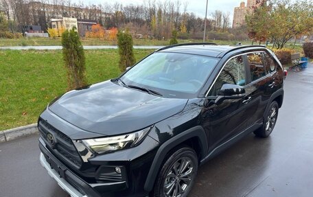 Toyota RAV4, 2025 год, 4 550 000 рублей, 3 фотография