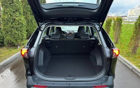 Toyota RAV4, 2025 год, 4 550 000 рублей, 7 фотография