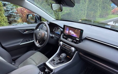 Toyota RAV4, 2025 год, 4 550 000 рублей, 9 фотография