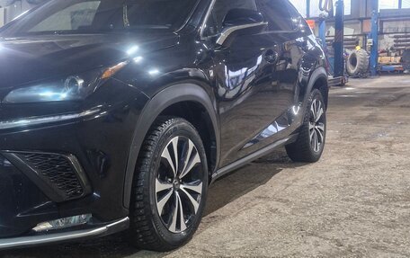 Lexus NX I, 2017 год, 3 000 000 рублей, 12 фотография