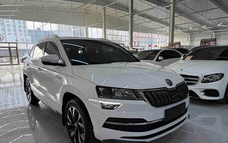 Skoda Karoq I, 2023 год, 2 070 000 рублей, 1 фотография