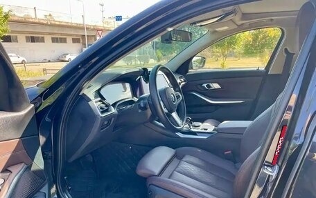 BMW 3 серия, 2022 год, 2 910 000 рублей, 4 фотография