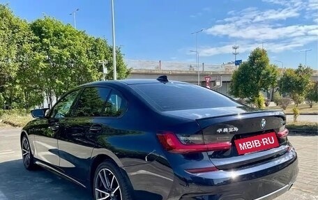 BMW 3 серия, 2022 год, 2 910 000 рублей, 8 фотография