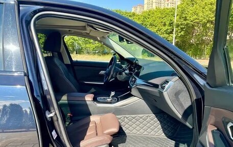 BMW 3 серия, 2022 год, 2 910 000 рублей, 12 фотография