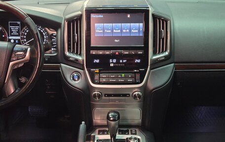 Toyota Land Cruiser 200, 2015 год, 4 790 000 рублей, 9 фотография