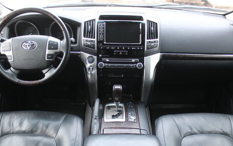 Toyota Land Cruiser 200, 2014 год, 3 895 000 рублей, 9 фотография