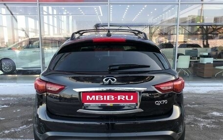 Infiniti QX70, 2017 год, 2 750 000 рублей, 7 фотография
