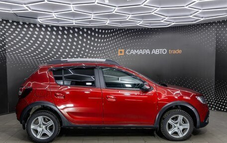 Renault Sandero II рестайлинг, 2021 год, 1 624 000 рублей, 5 фотография