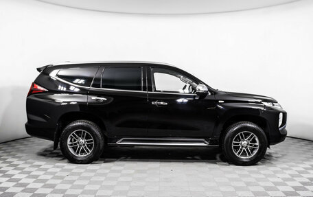 Mitsubishi Montero Sport, 2022 год, 4 298 000 рублей, 4 фотография