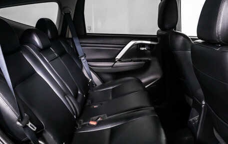 Mitsubishi Montero Sport, 2022 год, 4 298 000 рублей, 12 фотография