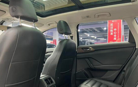 Volkswagen Tharu, 2022 год, 1 760 000 рублей, 11 фотография