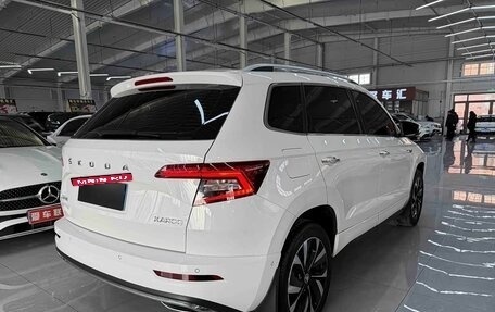 Skoda Karoq I, 2023 год, 2 070 000 рублей, 4 фотография