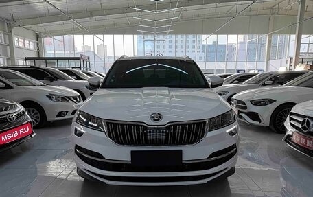 Skoda Karoq I, 2023 год, 2 070 000 рублей, 2 фотография