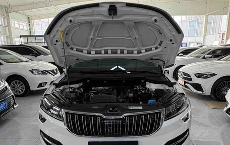 Skoda Karoq I, 2023 год, 2 070 000 рублей, 19 фотография