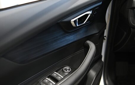 Chery Tiggo 4 I рестайлинг, 2025 год, 2 099 000 рублей, 16 фотография