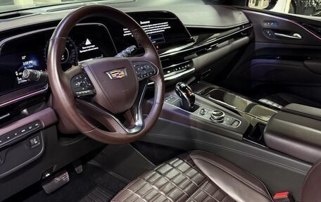 Cadillac Escalade V, 2023 год, 12 500 000 рублей, 9 фотография