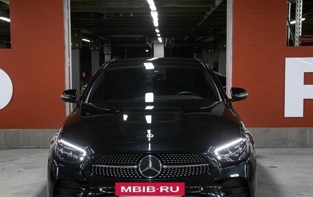 Mercedes-Benz E-Класс, 2021 год, 3 698 000 рублей, 2 фотография