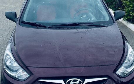 Hyundai Solaris II рестайлинг, 2012 год, 870 000 рублей, 5 фотография