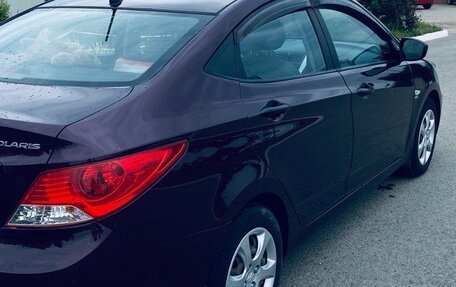 Hyundai Solaris II рестайлинг, 2012 год, 870 000 рублей, 16 фотография