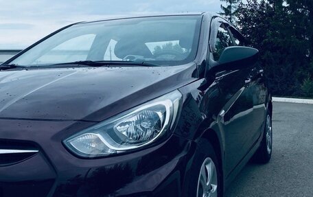 Hyundai Solaris II рестайлинг, 2012 год, 870 000 рублей, 13 фотография