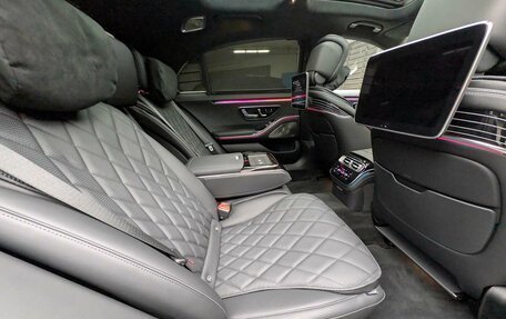 Mercedes-Benz S-Класс, 2024 год, 28 650 000 рублей, 10 фотография