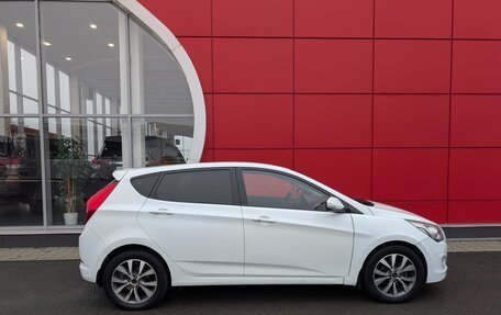 Hyundai Solaris II рестайлинг, 2016 год, 1 050 000 рублей, 4 фотография