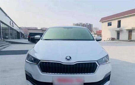 Skoda Rapid II, 2021 год, 1 403 000 рублей, 2 фотография