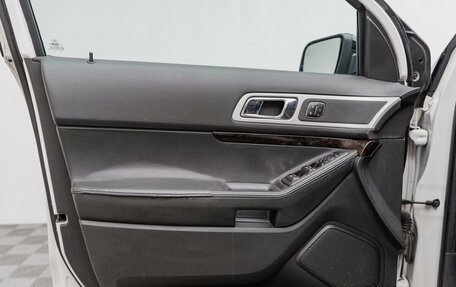 Ford Explorer VI, 2012 год, 2 050 000 рублей, 20 фотография