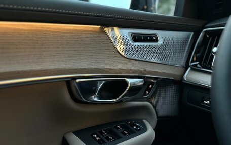 Volvo XC90 II рестайлинг, 2025 год, 12 750 000 рублей, 15 фотография