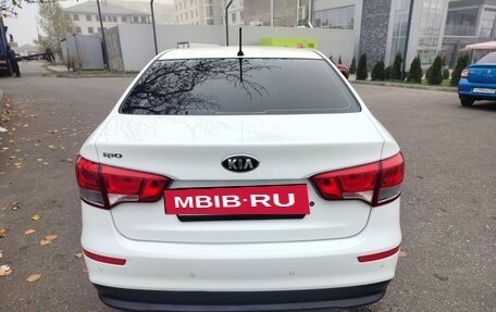 KIA Rio III рестайлинг, 2015 год, 1 050 000 рублей, 7 фотография