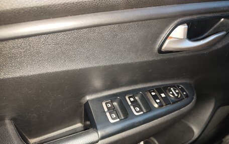 KIA Rio IV, 2019 год, 1 330 000 рублей, 20 фотография