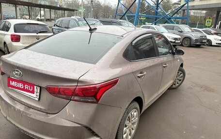 Hyundai Solaris II рестайлинг, 2021 год, 1 700 000 рублей, 9 фотография