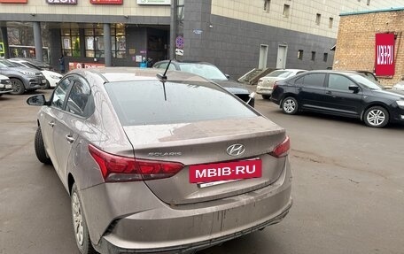 Hyundai Solaris II рестайлинг, 2021 год, 1 700 000 рублей, 10 фотография