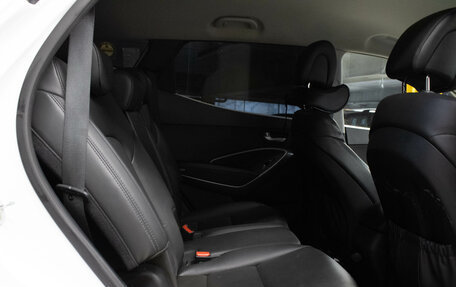 Hyundai Santa Fe III рестайлинг, 2017 год, 2 349 000 рублей, 14 фотография