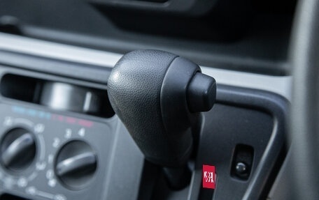 Toyota Passo III, 2017 год, 798 000 рублей, 11 фотография