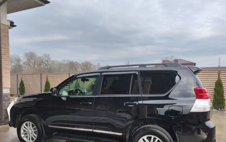 Toyota Land Cruiser Prado 150 рестайлинг 2, 2012 год, 3 000 000 рублей, 8 фотография