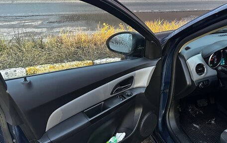 Chevrolet Cruze II, 2012 год, 790 000 рублей, 5 фотография