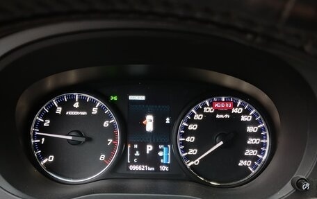 Mitsubishi Outlander III рестайлинг 3, 2018 год, 2 100 000 рублей, 10 фотография