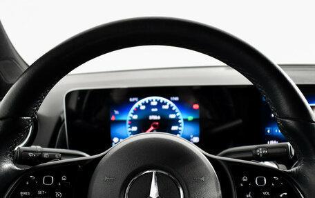 Mercedes-Benz GLB, 2020 год, 3 590 000 рублей, 15 фотография