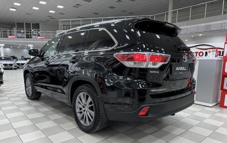 Toyota Highlander III, 2015 год, 3 149 000 рублей, 7 фотография