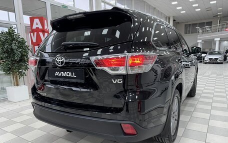 Toyota Highlander III, 2015 год, 3 149 000 рублей, 9 фотография