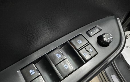 Toyota Highlander III, 2015 год, 3 149 000 рублей, 17 фотография