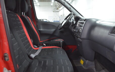 Toyota HiAce, 2007 год, 750 000 рублей, 11 фотография