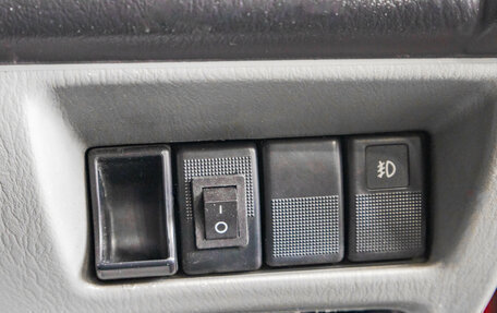 Mazda Familia, 2001 год, 349 000 рублей, 10 фотография