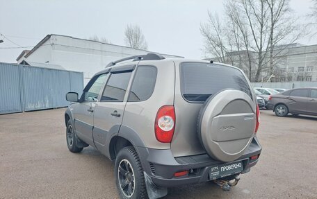 Chevrolet Niva I рестайлинг, 2019 год, 759 300 рублей, 7 фотография