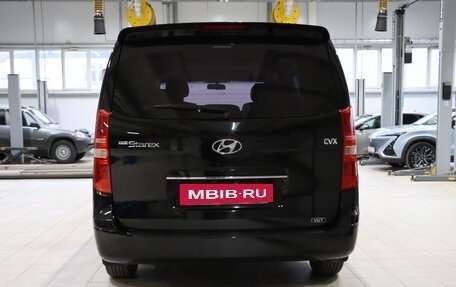 Hyundai Grand Starex Grand Starex I рестайлинг 2, 2012 год, 1 649 990 рублей, 6 фотография