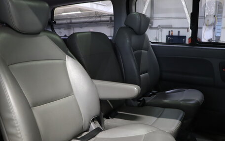 Hyundai Grand Starex Grand Starex I рестайлинг 2, 2012 год, 1 649 990 рублей, 25 фотография